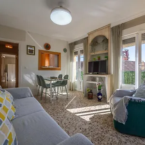 https://las-flores-de-san-basilio.es-andalucia.com
